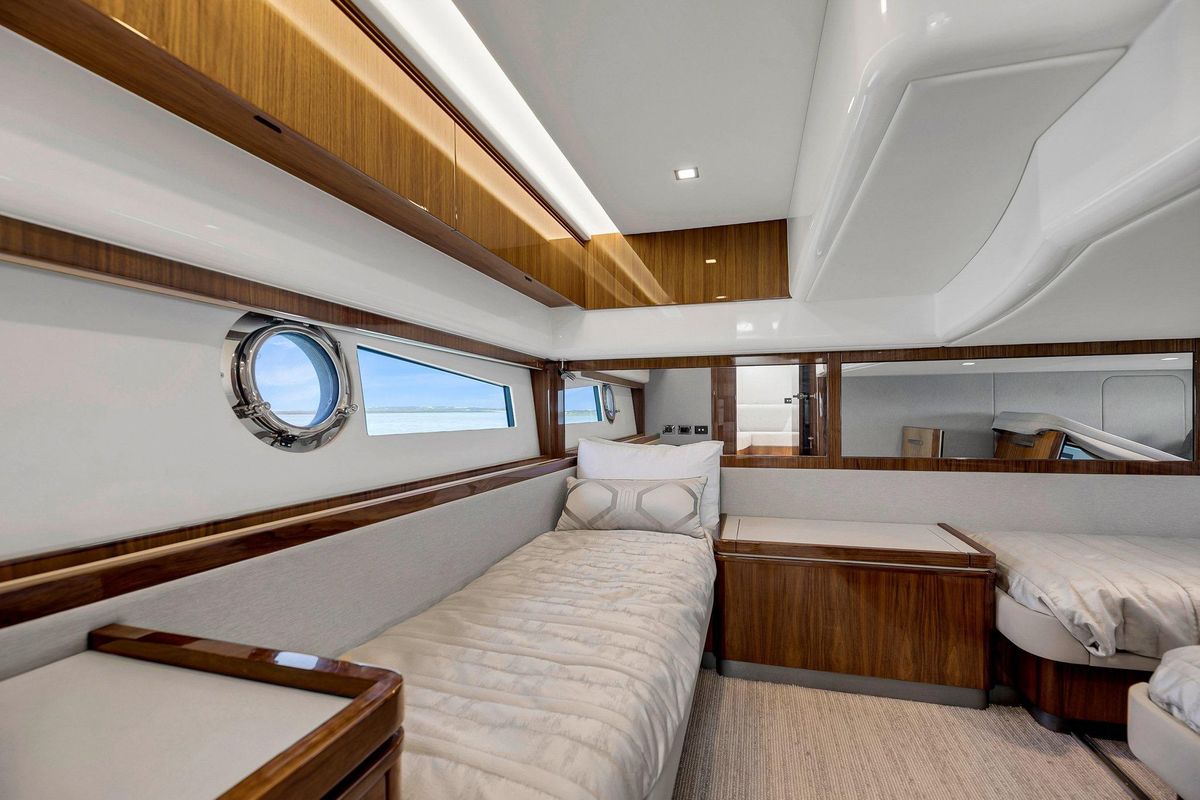 2020 Riviera 50 