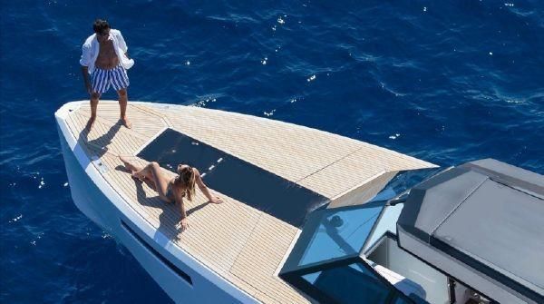 2017 Evo Yachts 43 