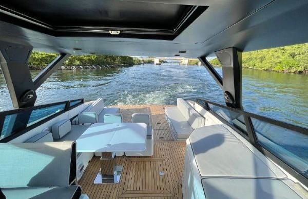 2017 Evo Yachts 43 