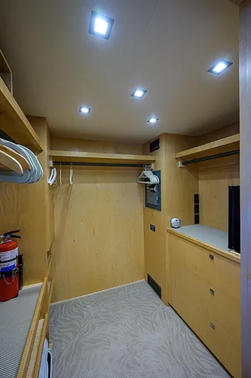 Bella Yacht Photos Pics 