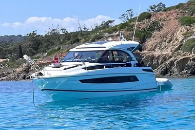 2019 Jeanneau Leader 33
