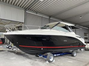 2023 Sea Ray 320 DAOE