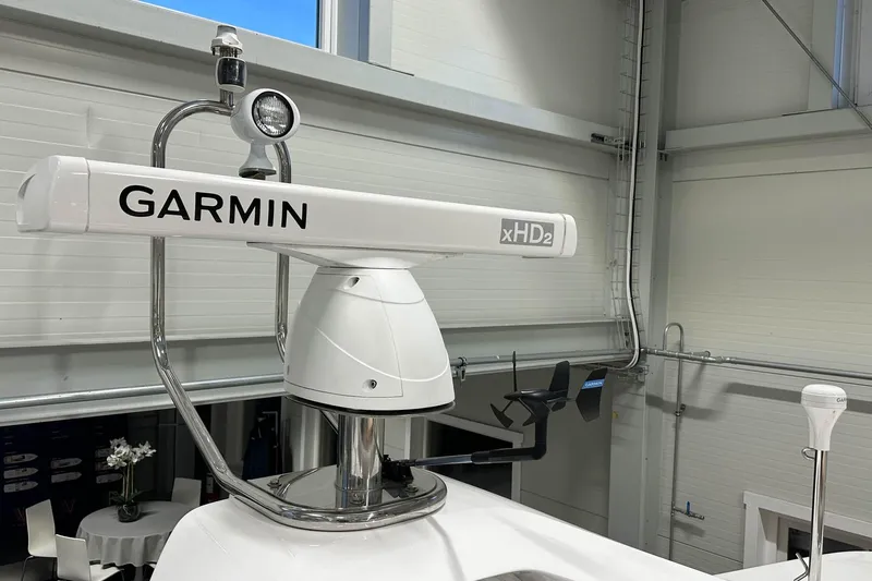 F45079 Yacht Photos Pics Garmin xHD2 radar on 2022 Princess F45 yacht, indoor display setting.