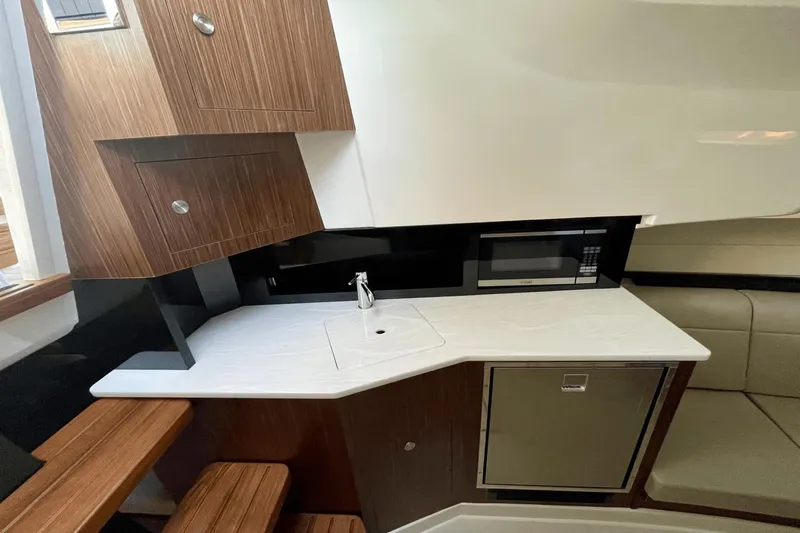 Boobooj Yacht Photos Pics 