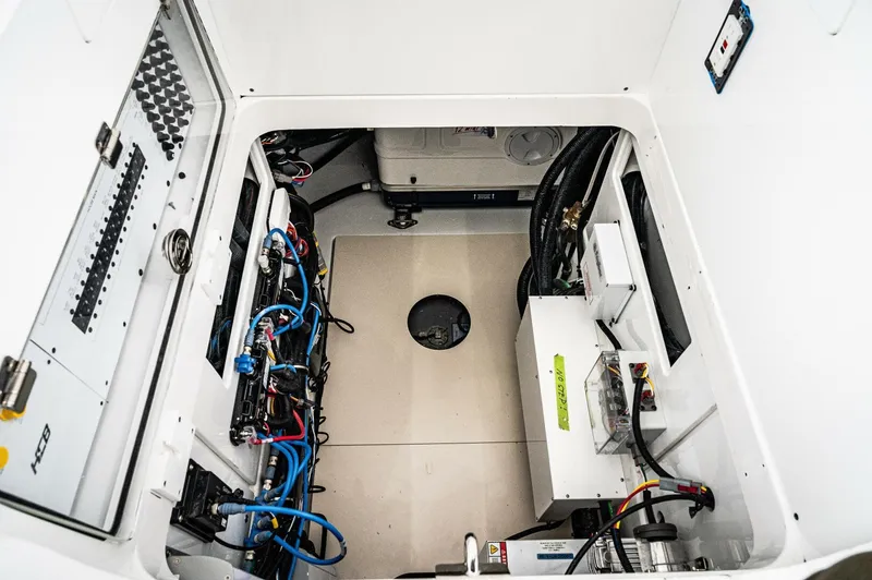  Yacht Photos Pics 2024 Hcb 48 Campeon - Image 36