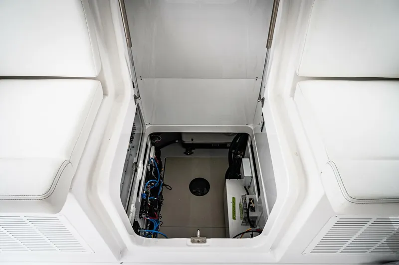  Yacht Photos Pics 2024 Hcb 48 Campeon - Image 35