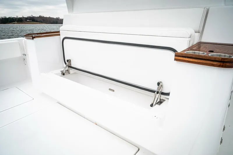  Yacht Photos Pics 2024 Hcb 48 Campeon - Image 24