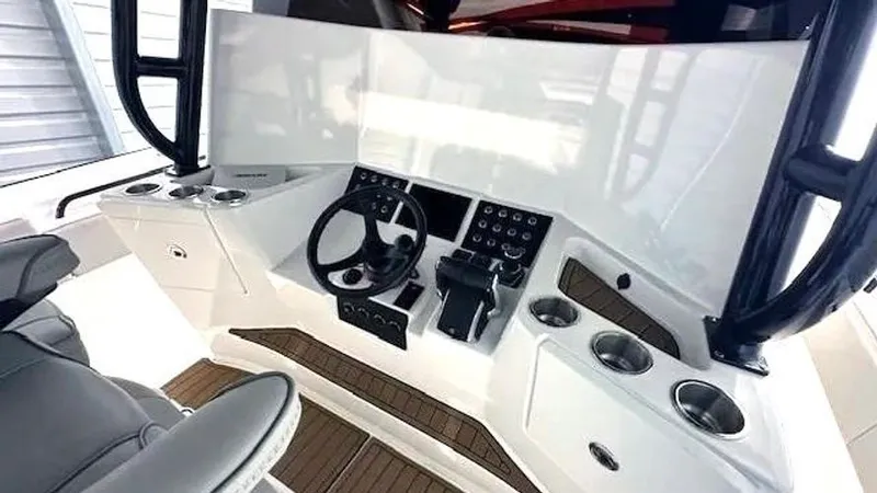  Yacht Photos Pics 2025 Cape Horn 47 - Image 13