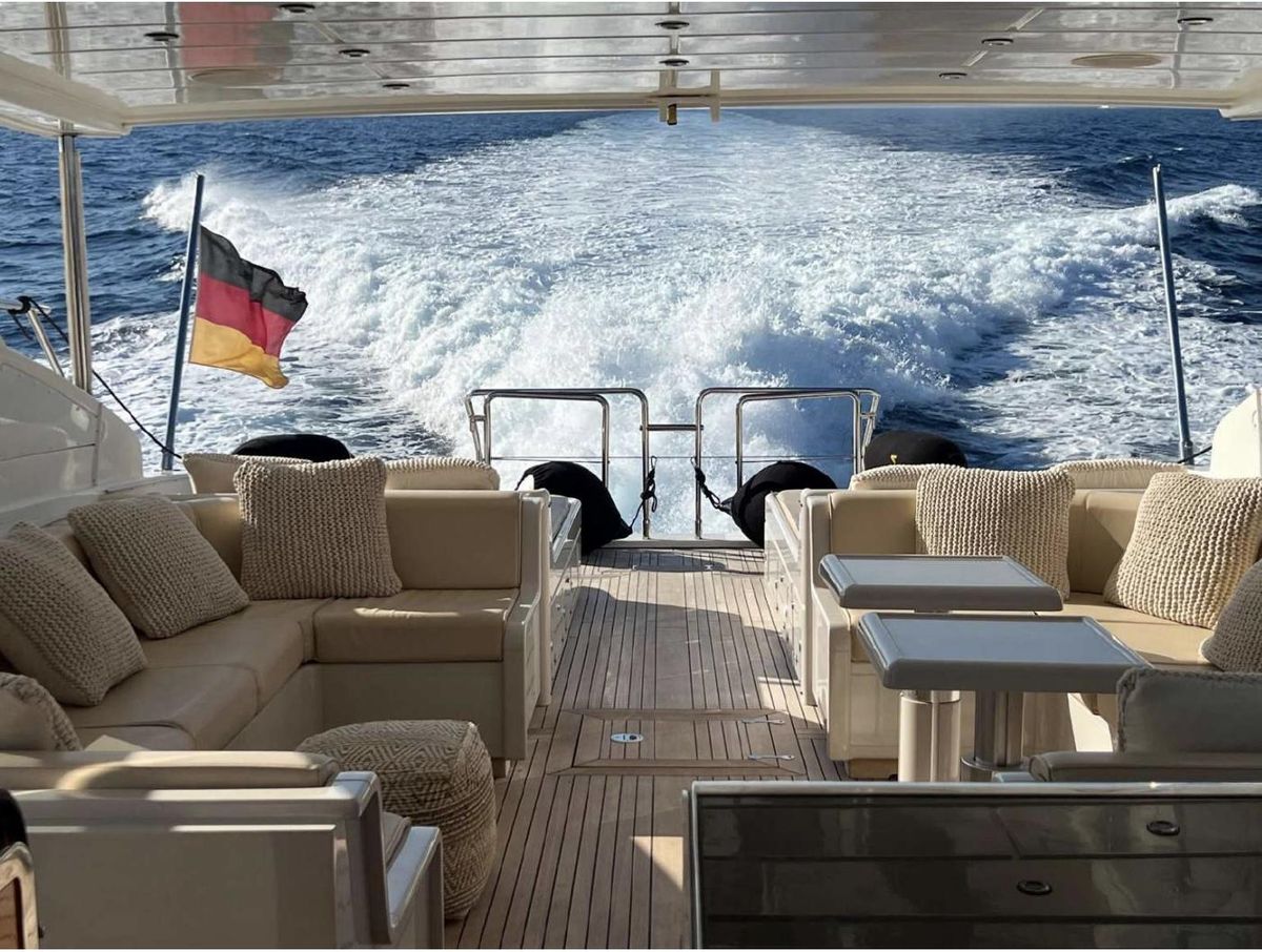 2006 Mangusta 82 