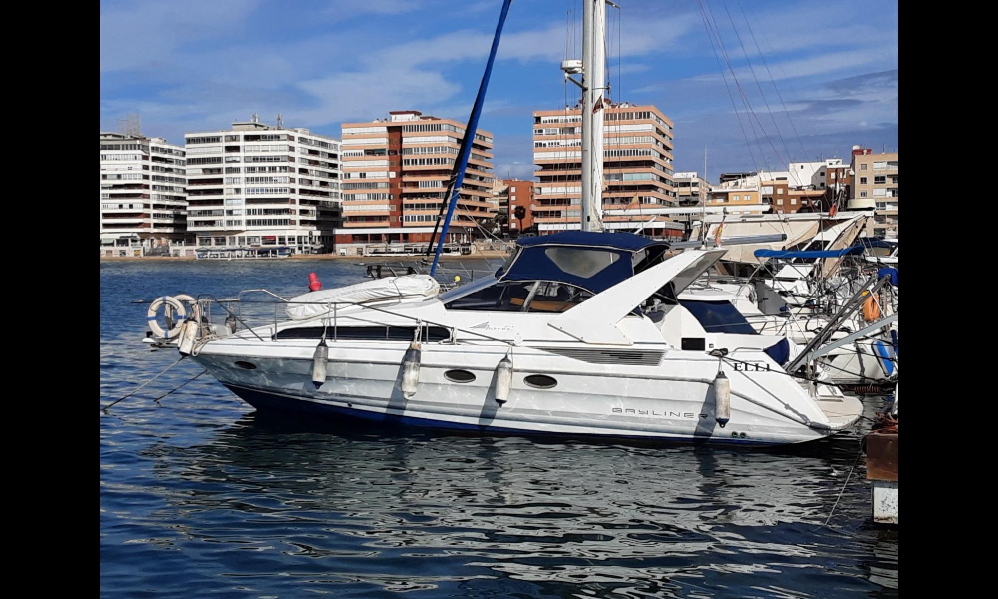 1992 Bayliner 3255 Avanti