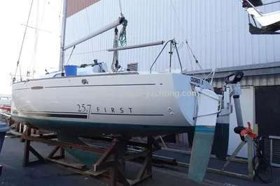 2004 Beneteau First 25.7