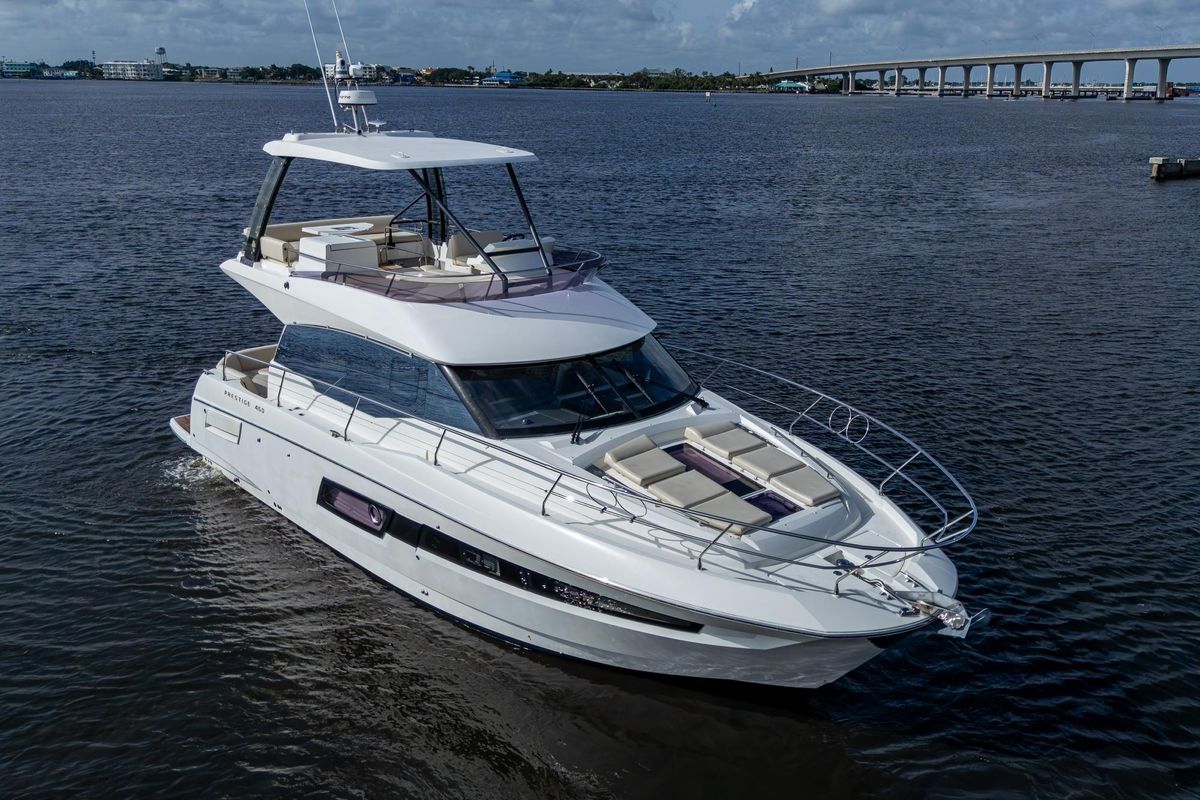 2019 Prestige 46 