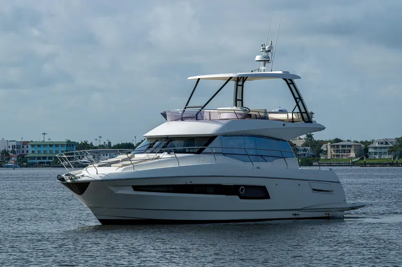 Pamper You Yacht Photos Pics 