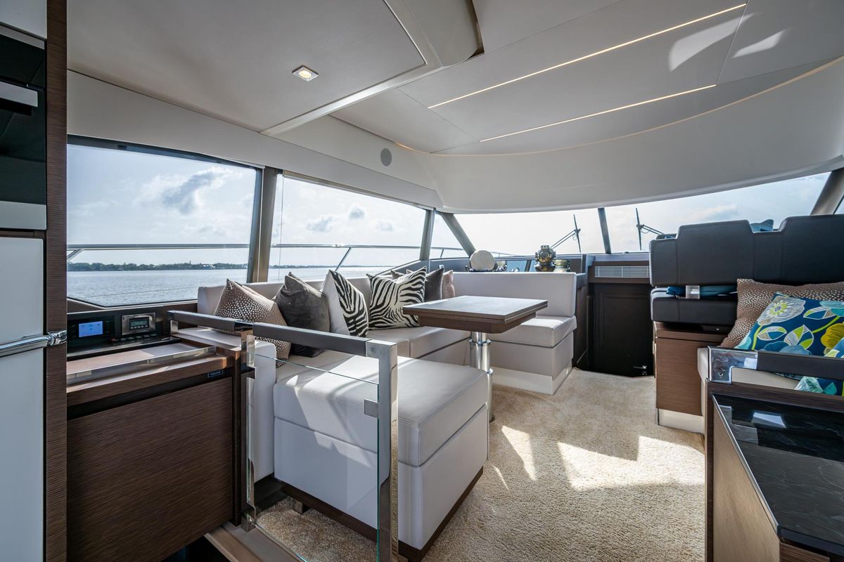 2019 Prestige 46 