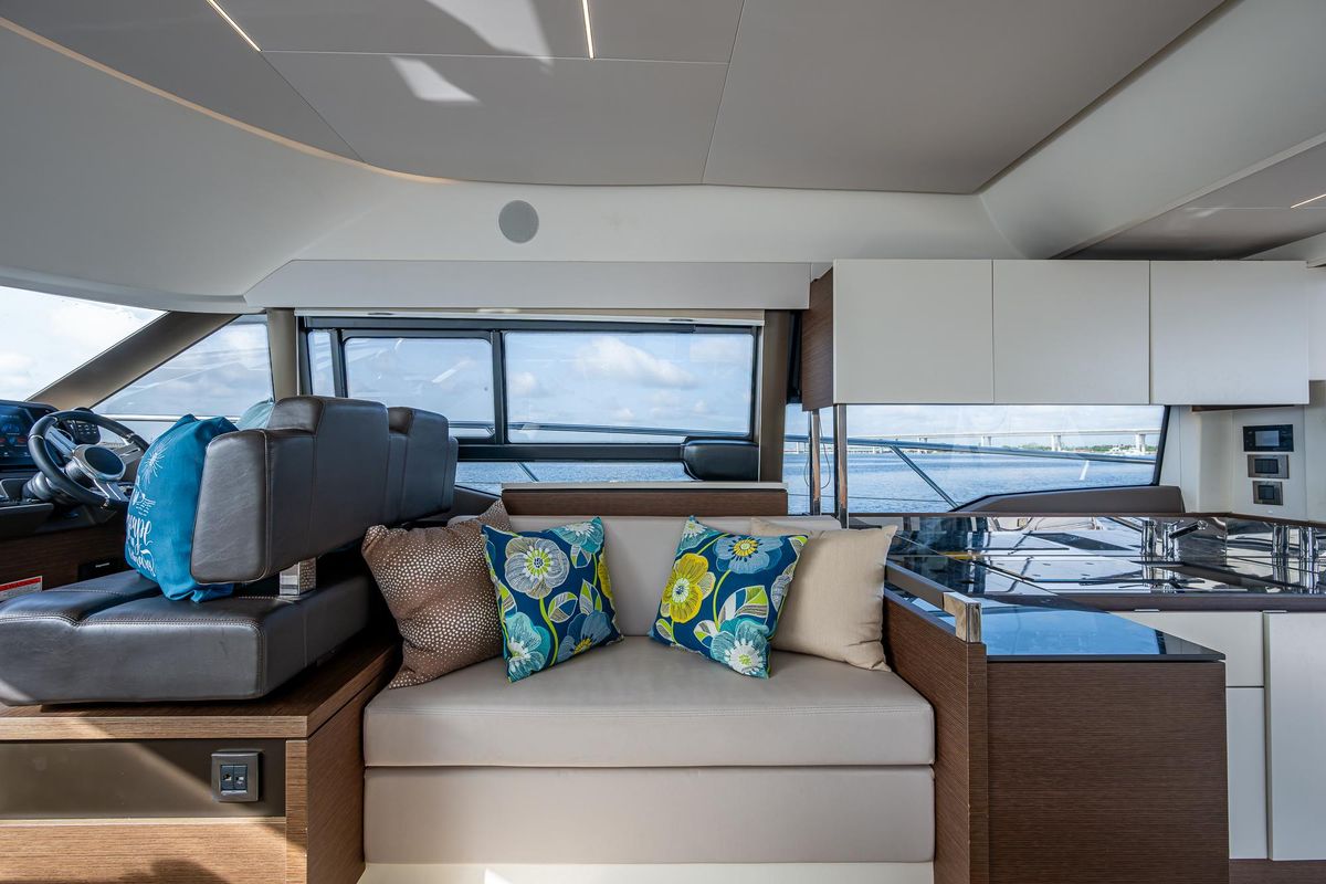2019 Prestige 46 