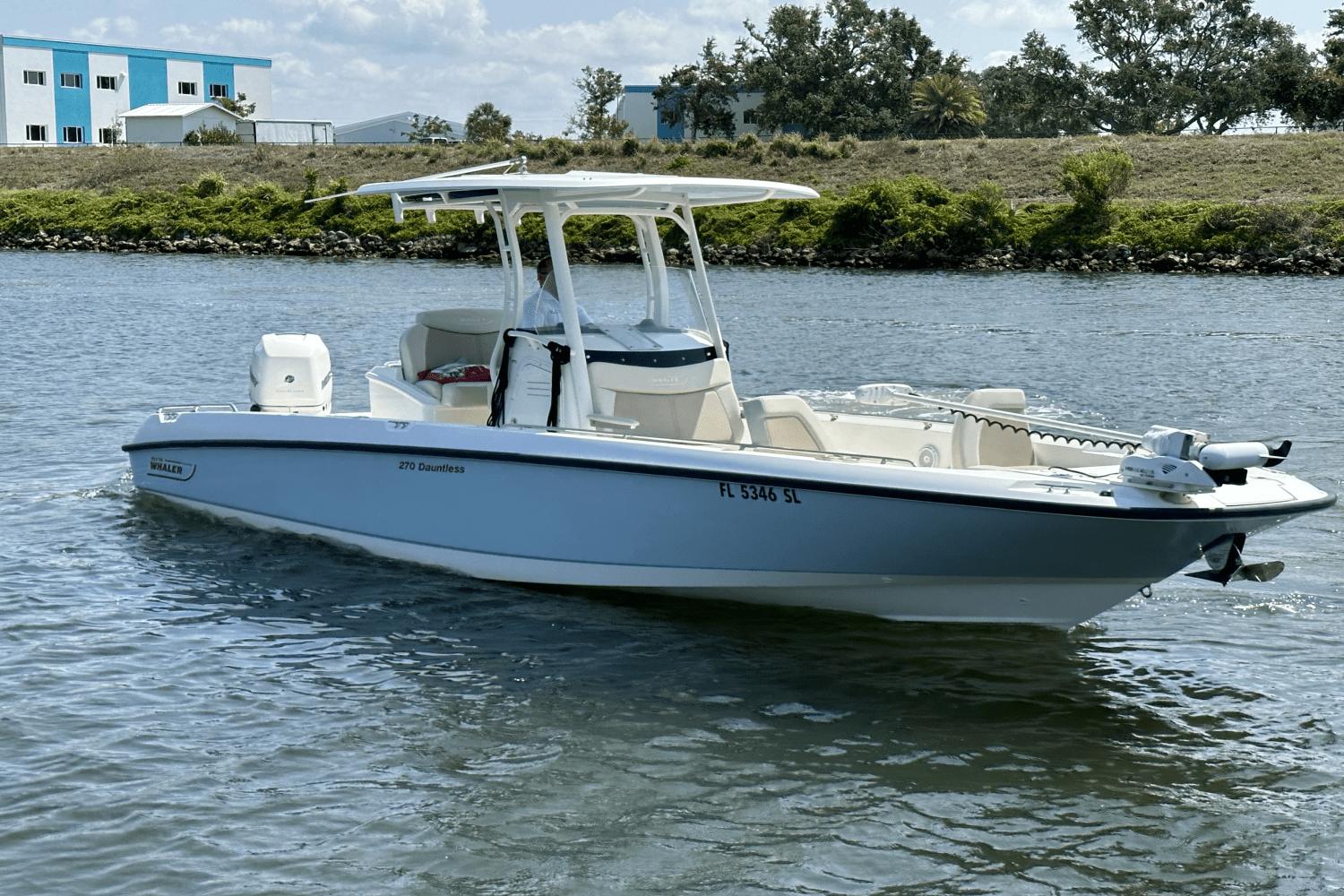 2020 Boston Whaler 270 Dauntless Sport Fishing for sale - YachtWorld