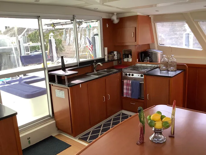 Merry Mac Yacht Photos Pics 