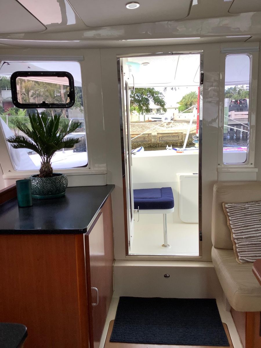 2013 Leopard 42 
