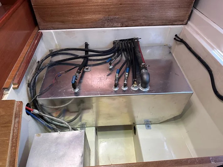 Merry Mac Yacht Photos Pics 