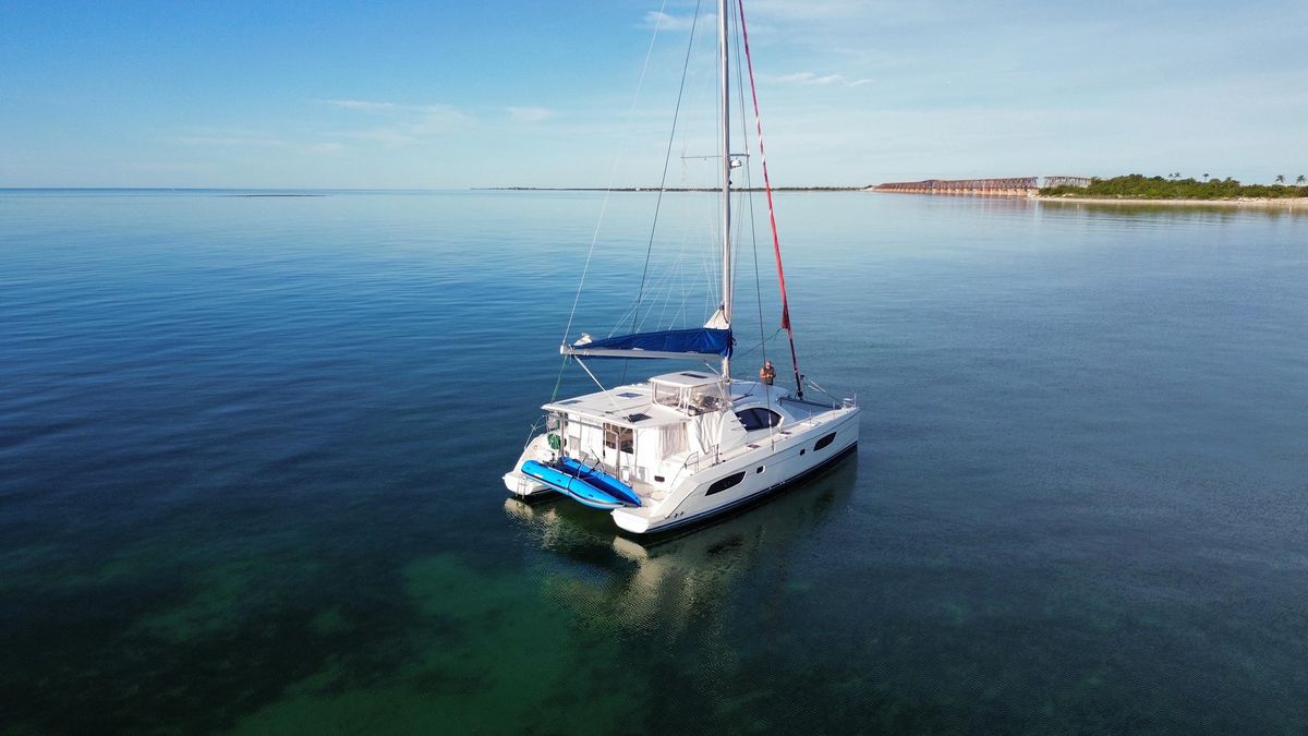 2013 Leopard 42 
