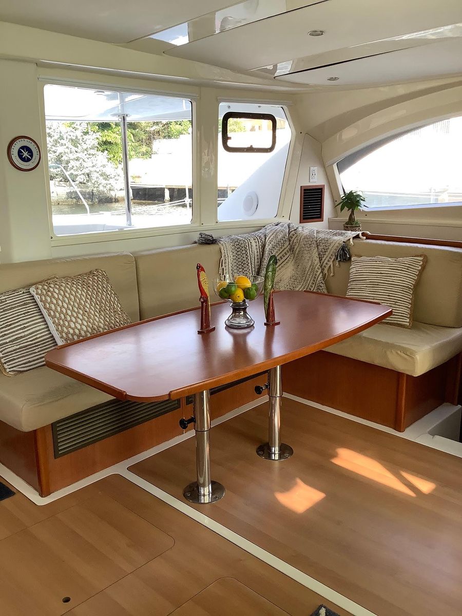 2013 Leopard 42 