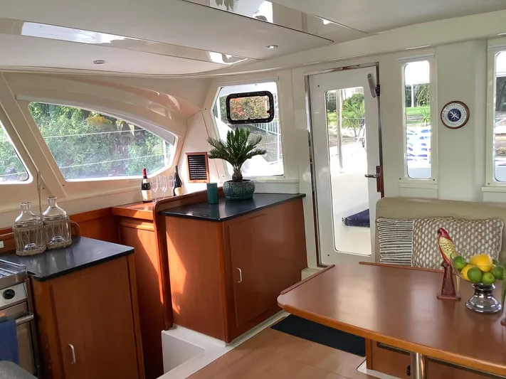 Merry Mac Yacht Photos Pics 