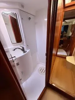 Merry Mac Yacht Photos Pics 