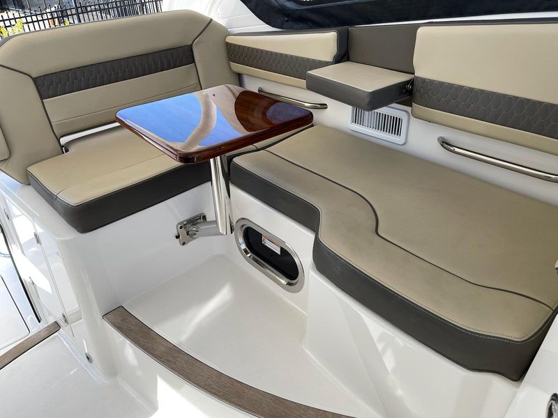 2019 Pursuit DC 365 Dual Console