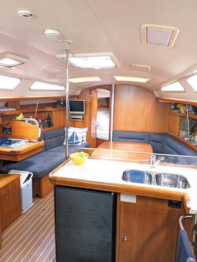 Cygnus 1 Yacht Photos Pics 