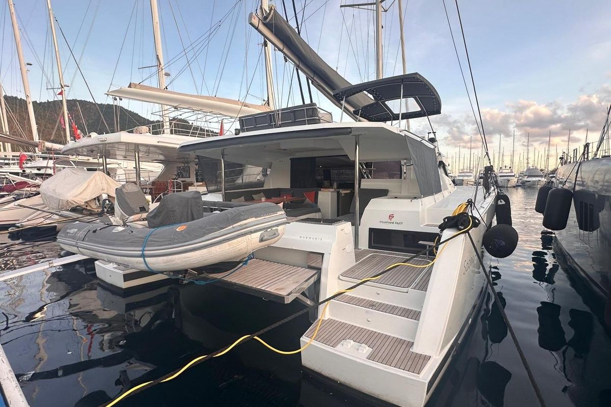 2020 Fountaine Pajot 46 