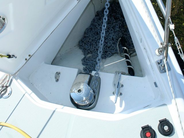 2009 Hunter 33