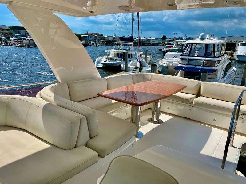 2015 Princess 56