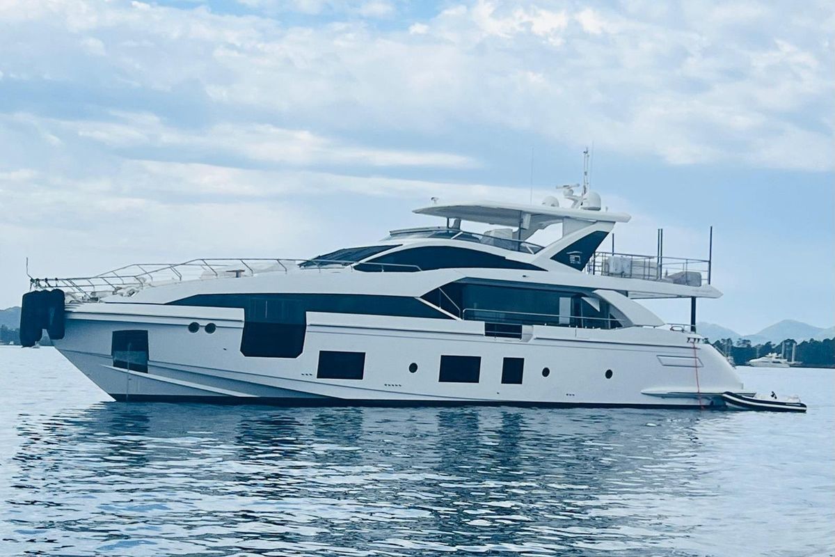 2019 Azimut 87 