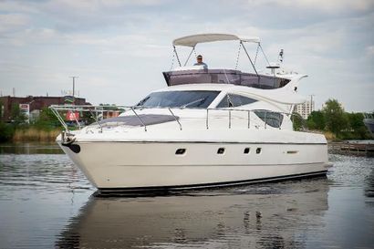 2007 47' 1'' Ferretti Yachts-460 Riga, LV