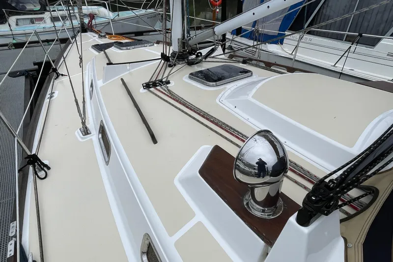 Rhyme Yacht Photos Pics 2007 Tartan 3400 sailboat deck with rigging and chrome fittings.