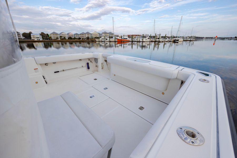 2004 Tiara Yachts 3200 Open