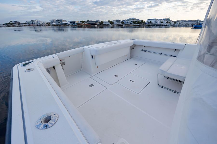 2004 Tiara Yachts 3200 Open