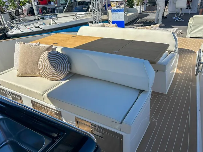 Yacht Photos Pics Luxurious seating area on the 2024 Solaris Power 40 Open yacht.