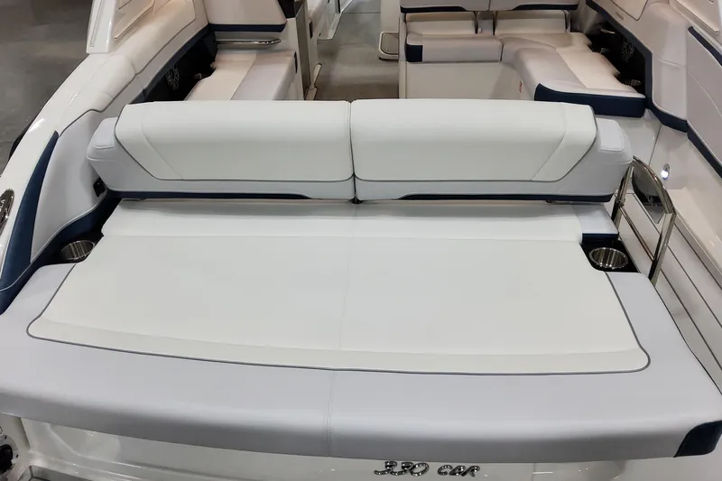  Yacht Photos Pics 2026 Formula 330 Crossover Bowrider OB, luxurious seating and sleek design.