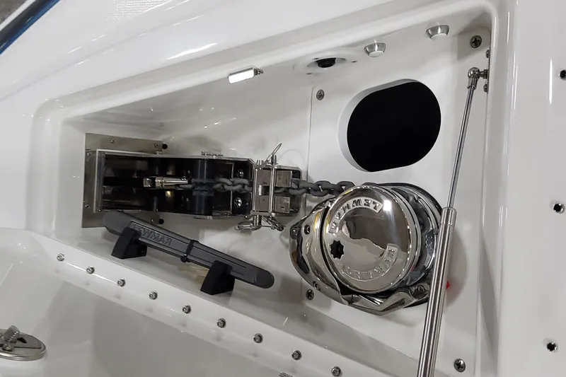  Yacht Photos Pics Anchor system of 2026 Formula 330 Crossover Bowrider OB boat, featuring Lewmar components.