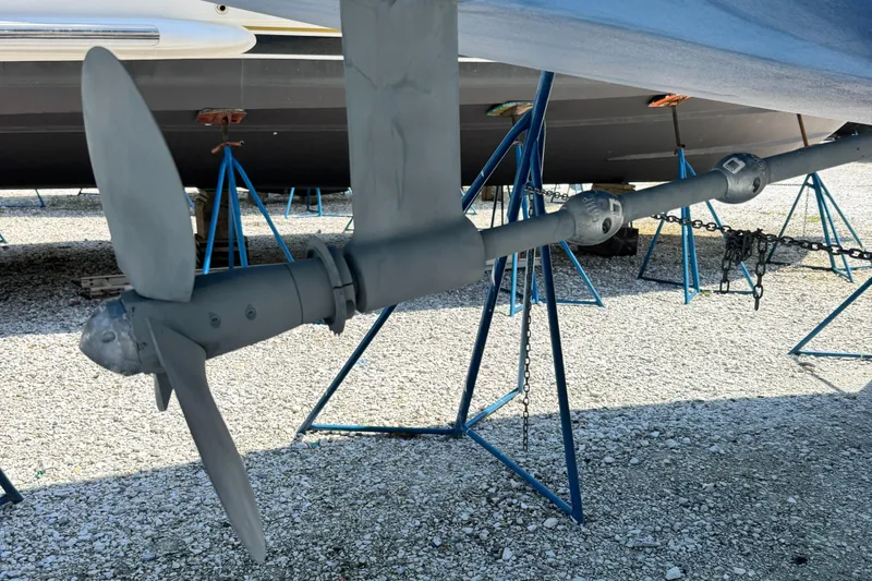 Shenanigans Yacht Photos Pics Propeller and shaft of a 2001 Catalina 400 MkII sailboat on stands.