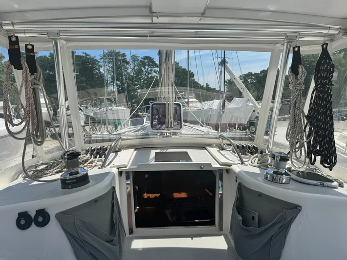 Shenanigans Yacht Photos Pics Cockpit view of 2001 Catalina 400 MkII sailboat with ropes and winches.