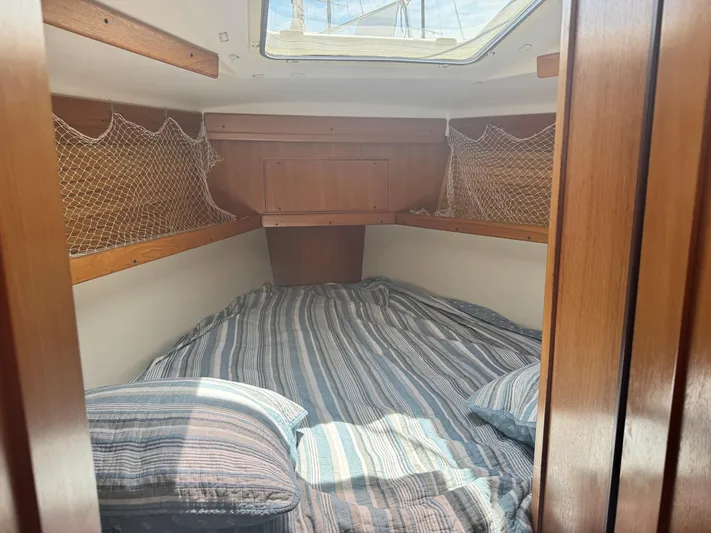 Shenanigans Yacht Photos Pics Forward V berth with private head