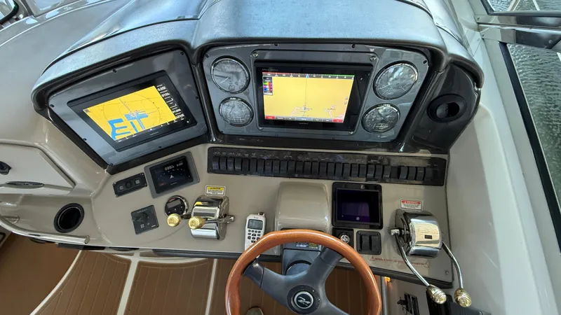 Ruach Yacht Photos Pics 