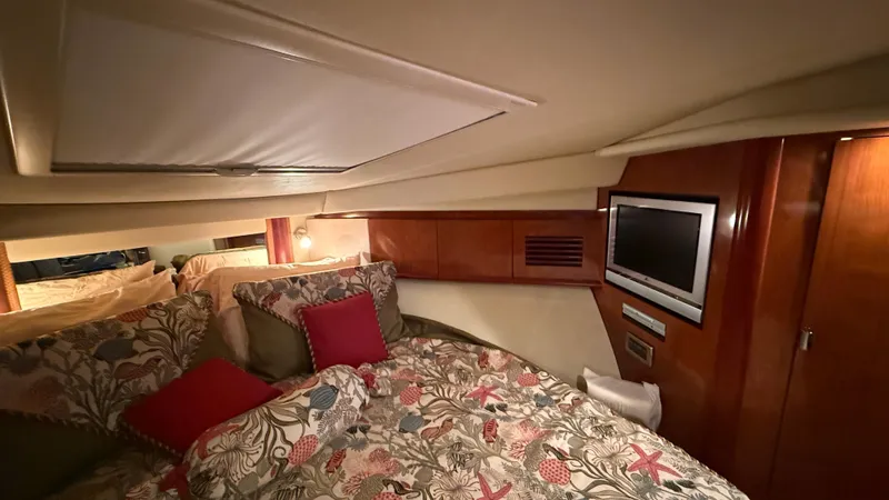 Ruach Yacht Photos Pics 