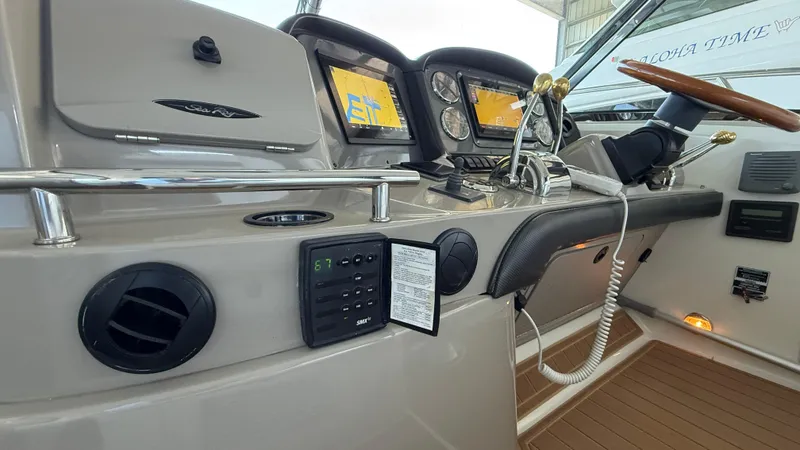 Ruach Yacht Photos Pics 