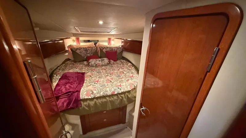 Ruach Yacht Photos Pics 