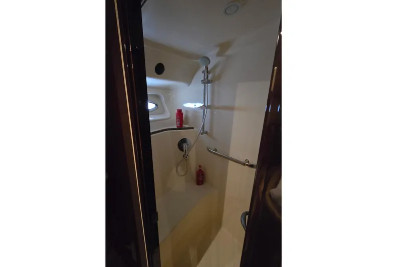  Yacht Photos Pics Shower area in 2008 Sea Ray 58 Sedan Bridge yacht, featuring modern fixtures.