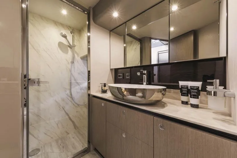  Yacht Photos Pics Absolute Navetta 48  Yachting Partners Malta