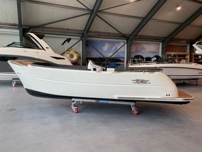 2021 Primeur 620 tender